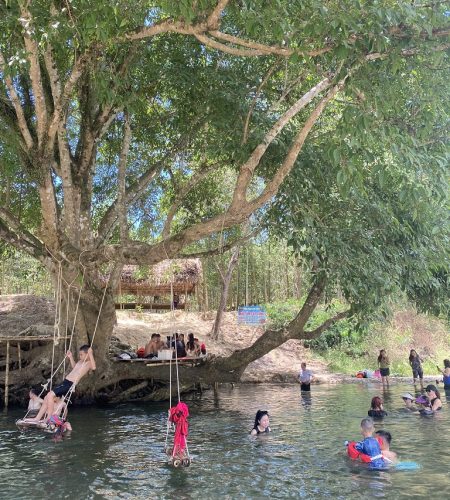 Khu du lịch sinh thái Cây Sung (bản Vều, Anh Sơn)